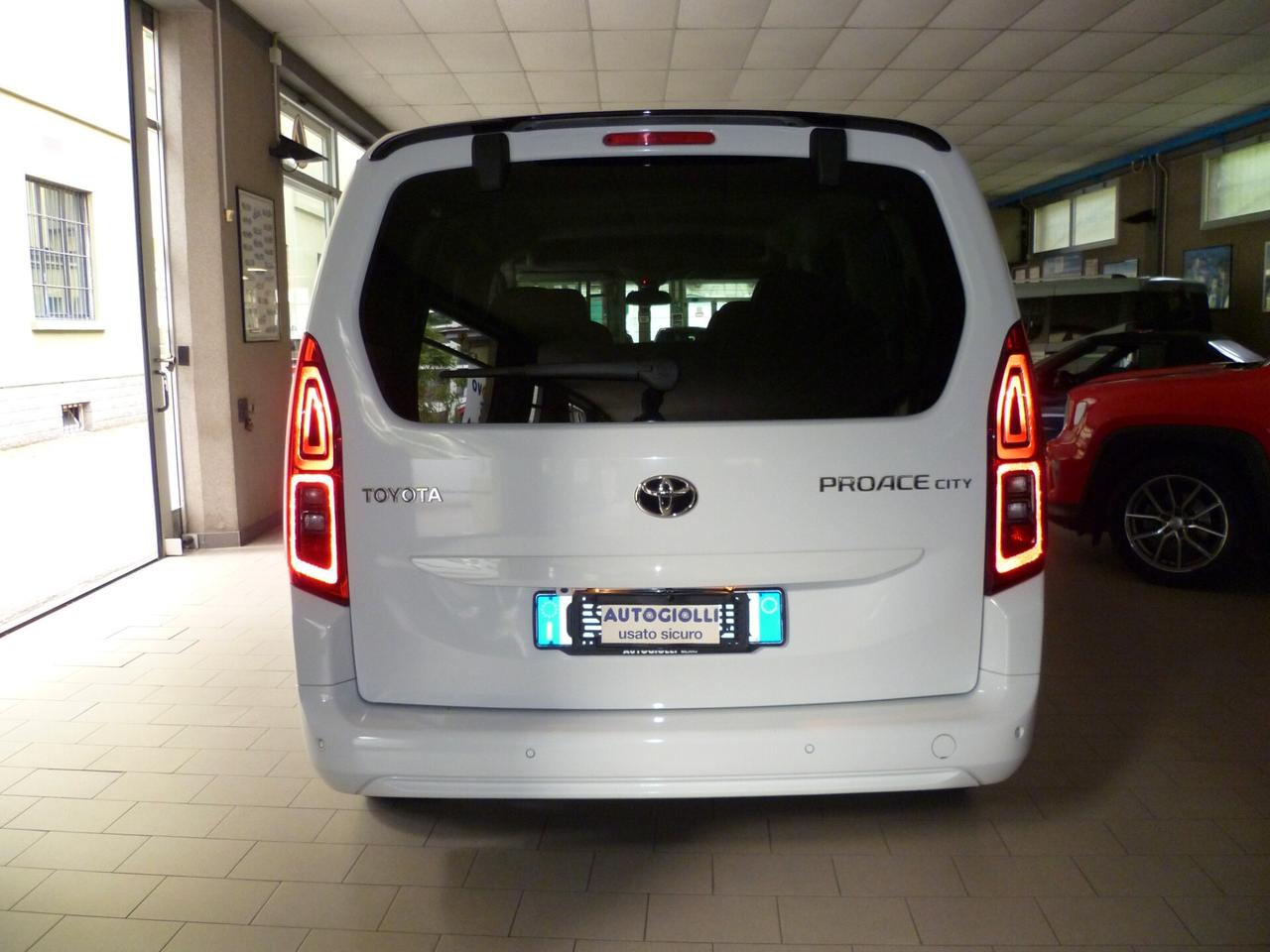 Toyota Proace City 1.5D 130CV S&S Automatico 7 POSTI