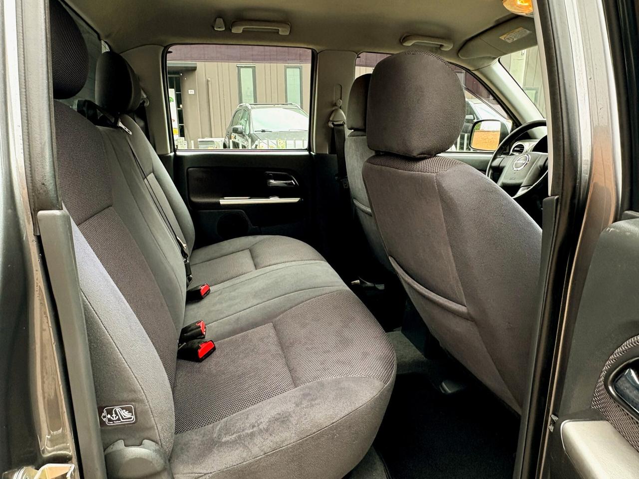 ISUZU D-MAX 3.0D 4x4 aut-D/Cabina-125000km -2010