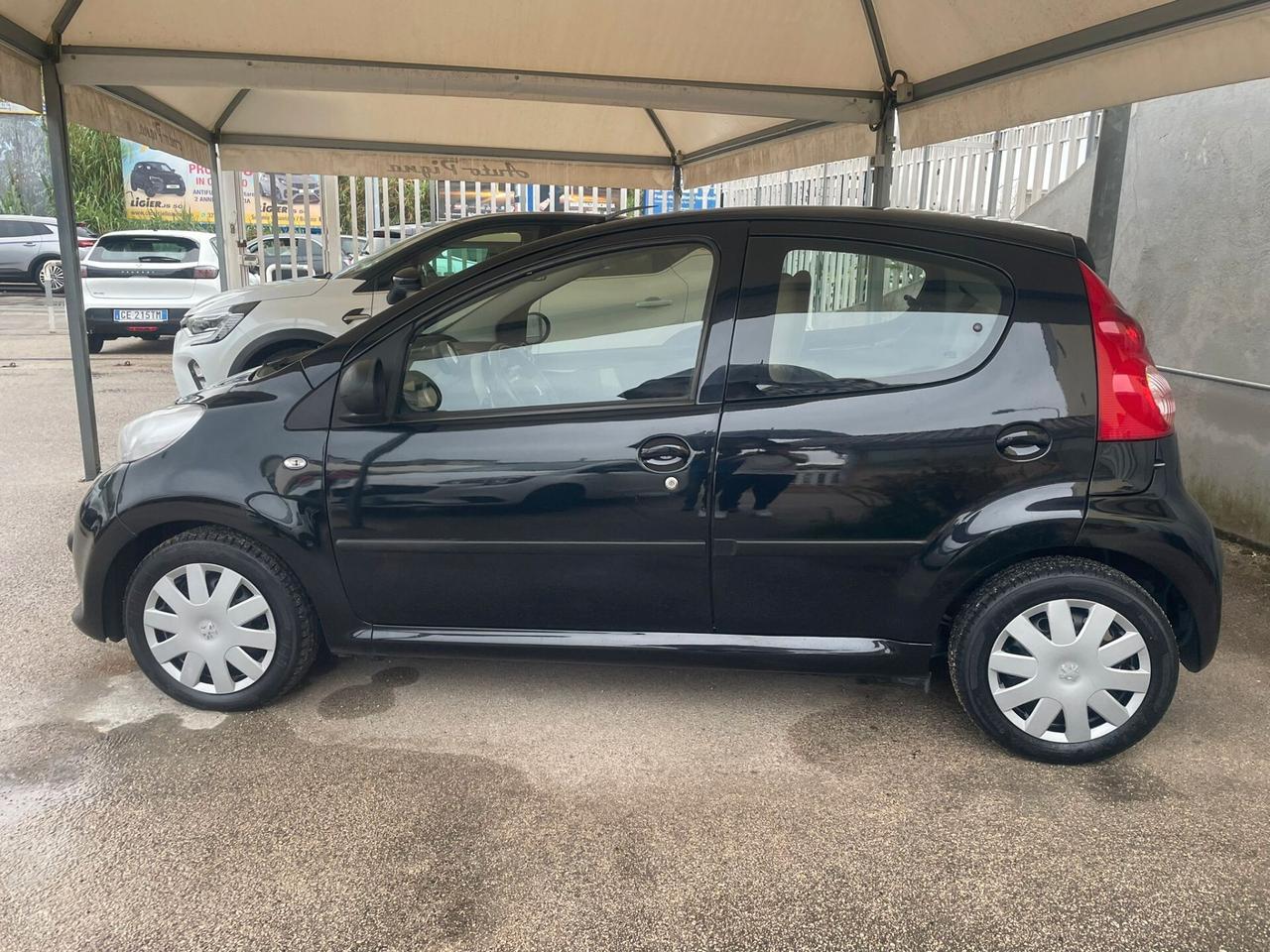 Peugeot 107 1.4 HDi 5p. Sweet Years