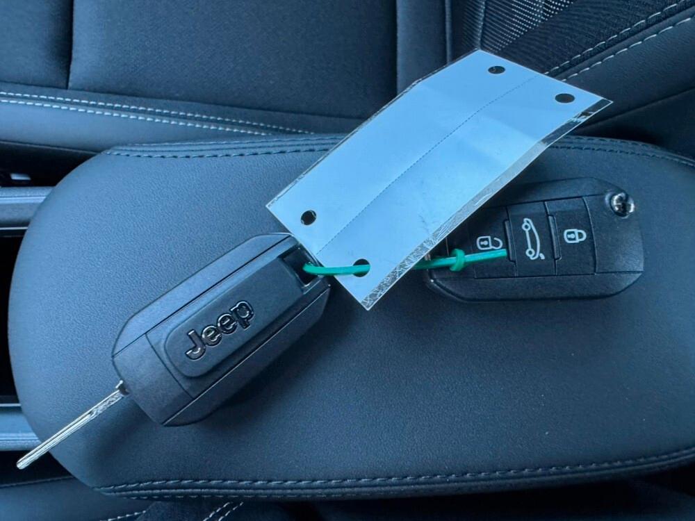 Jeep Avenger 1.2 Turbo 100 CV MHEV Altitude