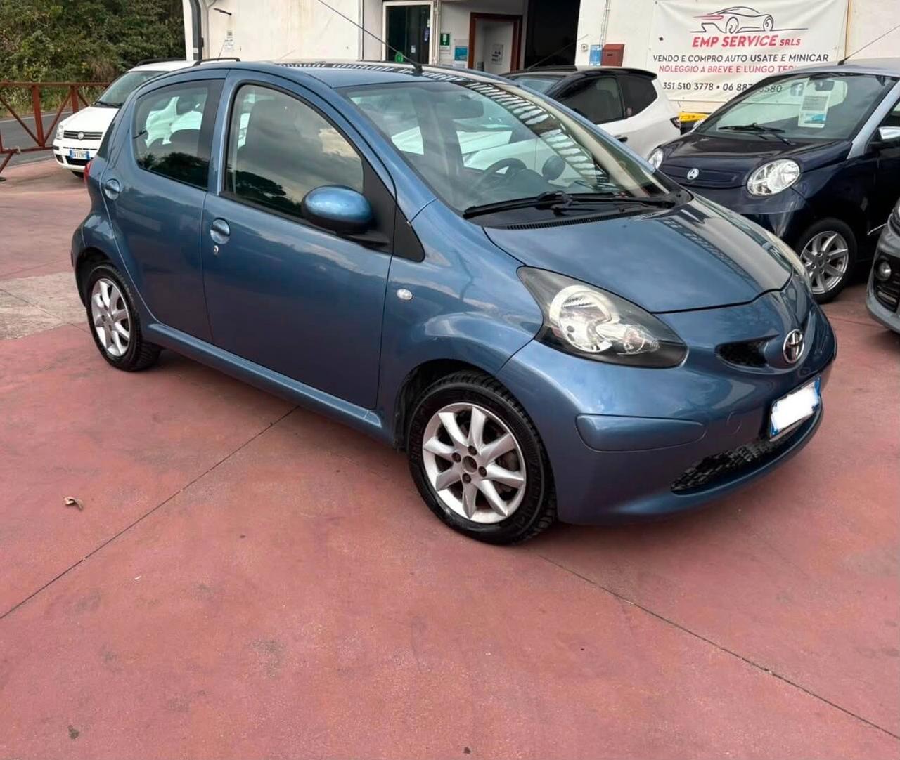Toyota Aygo 1.0 12V VVT-i 5 porte Sound