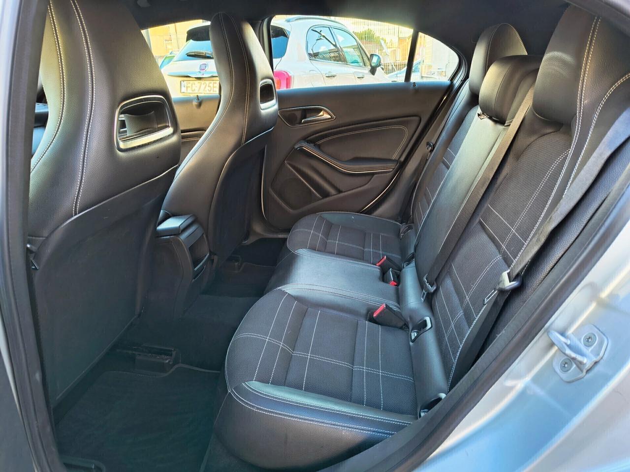 MERCEDES-BENZ CLASSE A SPORT 180 DIESEL ANNO 2013