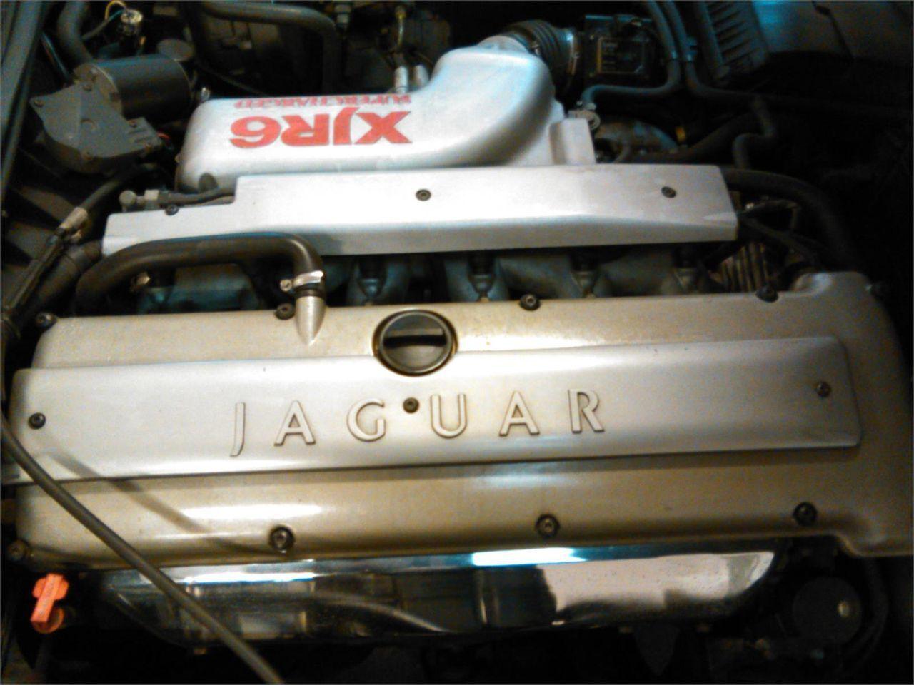 JAGUAR XJ XJR 4.0