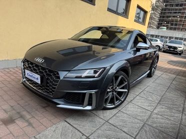 AUDI TTS Coupé TFSI quattro S tronic sport attitude