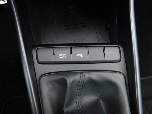 HYUNDAI Bayon 1.0 T-GDI Hybrid 48V iMT XLine