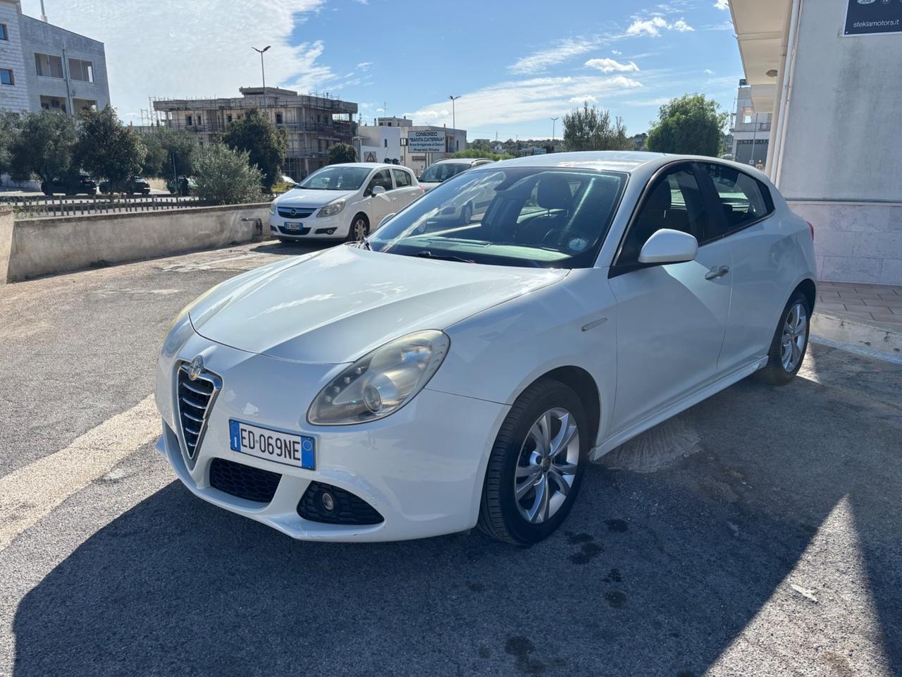 Alfa Romeo Giulietta 2.0 JTDm-2 170 CV Distinctive