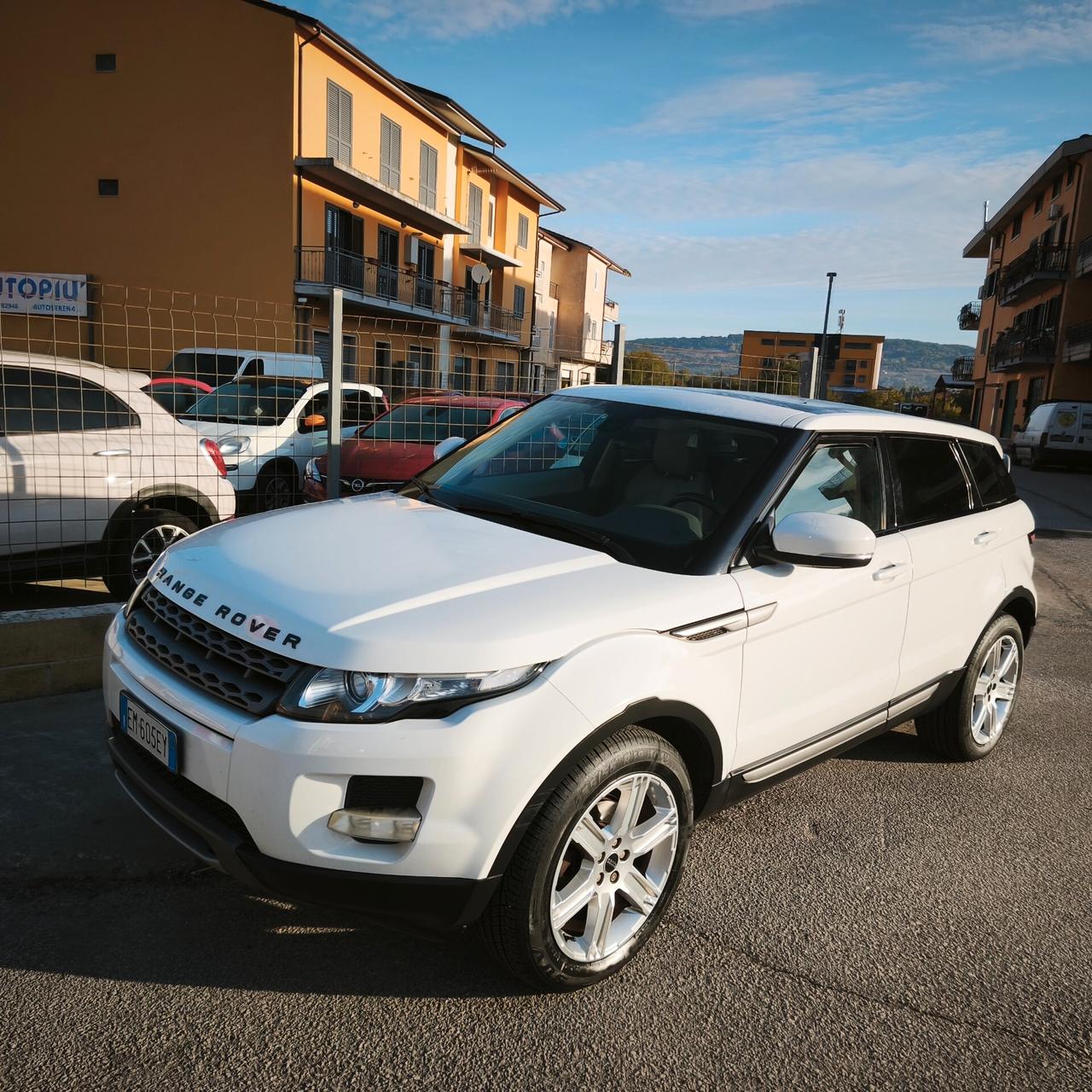 Land Rover Range Evoque 2.2 TD4 5p. Prestige