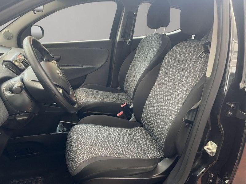 Lancia Ypsilon Ypsilon 1.0 firefly hybrid Silver s&s 70cv - PROMO SIRONIAUTO+