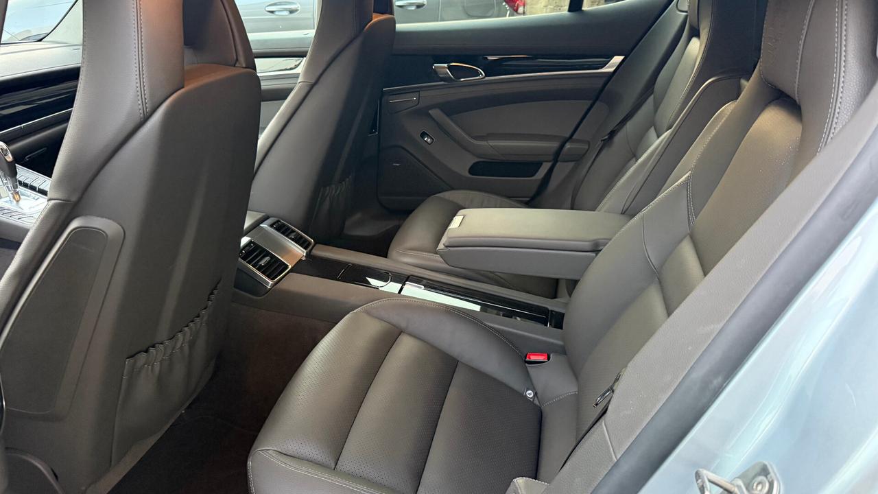 PORSCHE PANAMERA 3.0 D RESTYLING TETTO