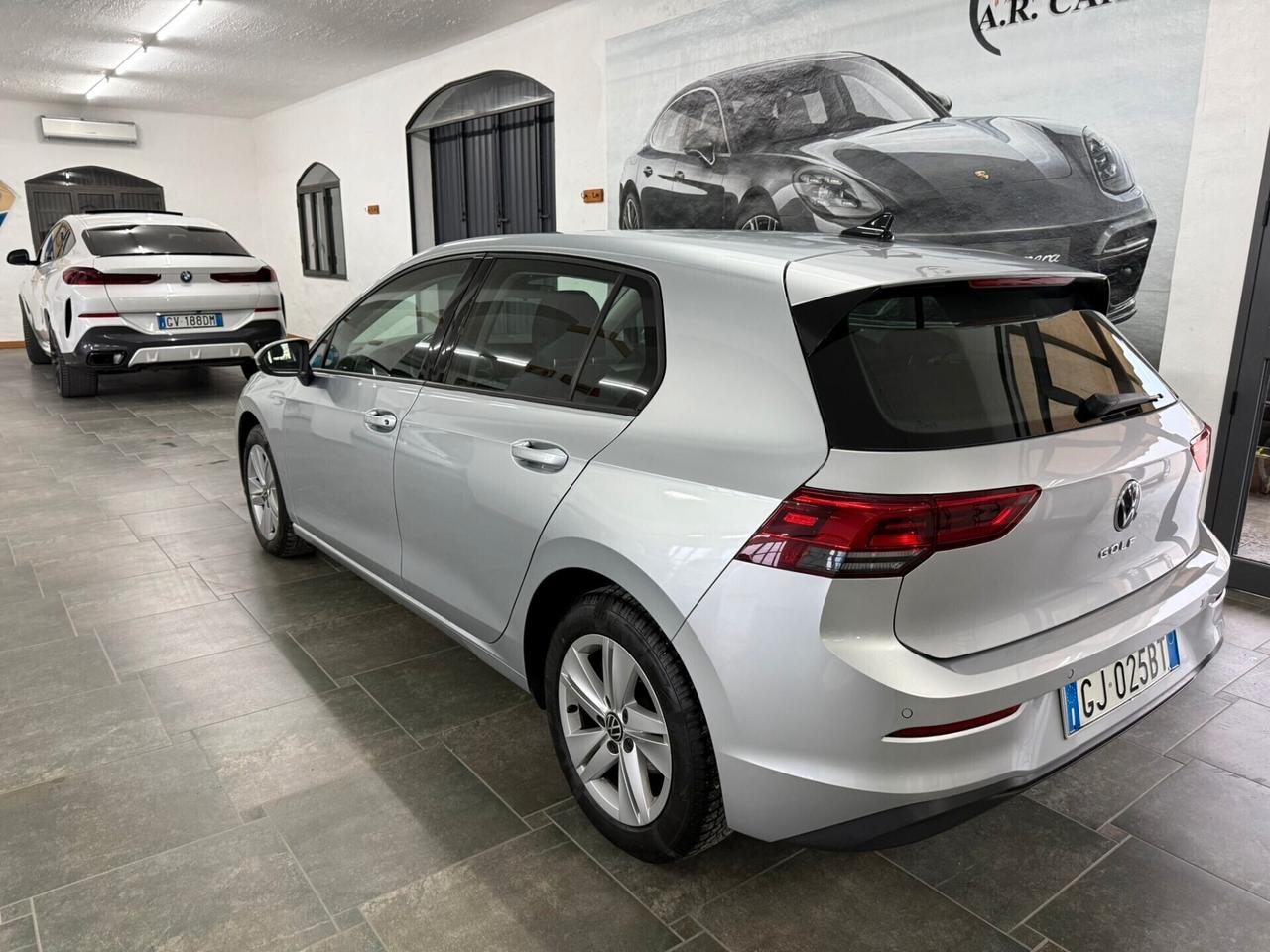 Volkswagen Golf 8 2.0 TDI DSG SCR Style
