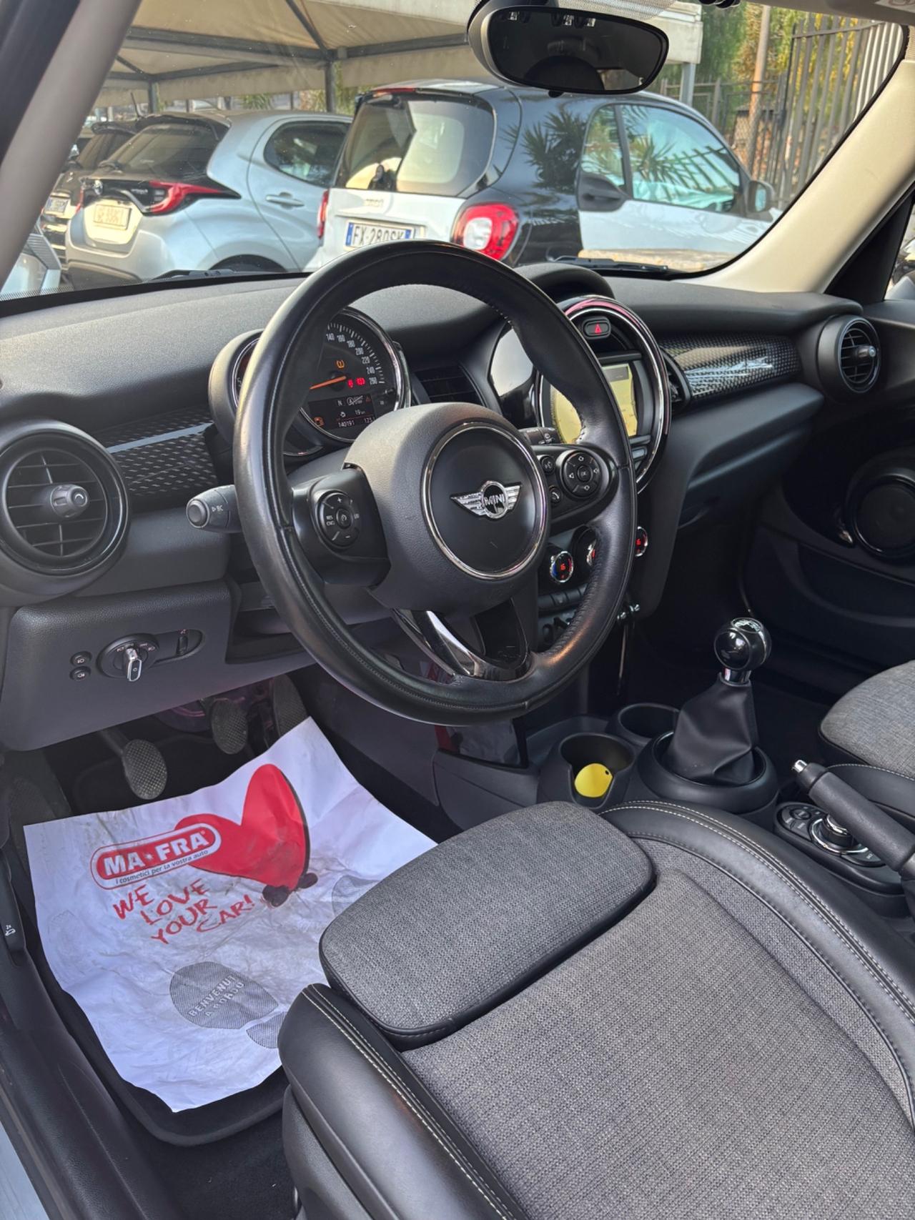 Mini 2.0 Cooper SD 170cv Business 5 porte 2018
