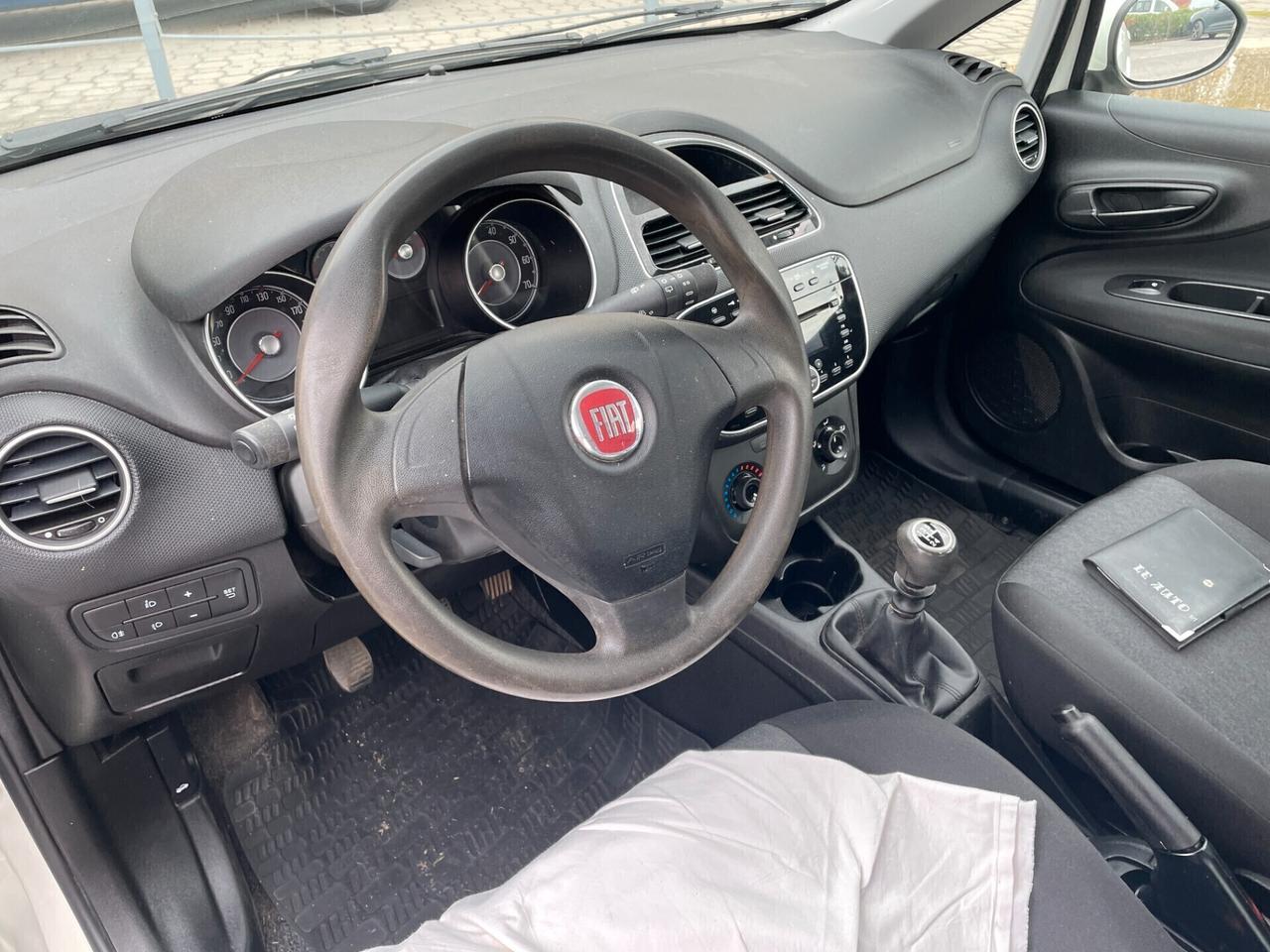Fiat Punto 1.4 5 porte Natural Power OK NEOPATENTATI