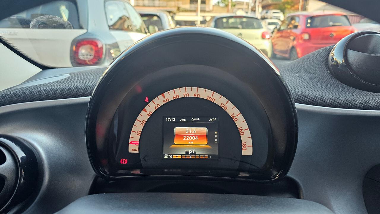 SMART forfour 70 1.0 twinamic Prime PACK SPORT LED TAGL UFF UNIPRO