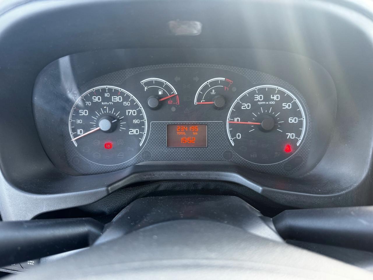 Fiat Fiorino 1.3 MJT 75CV Combi Semivetrato SX (N1)