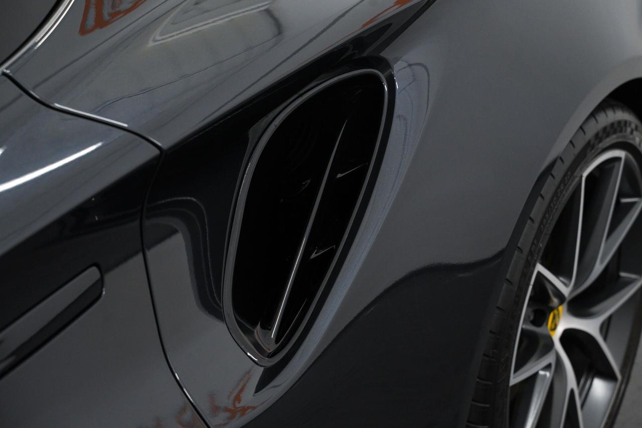 Lotus Emira V6 Supercharged First Edition