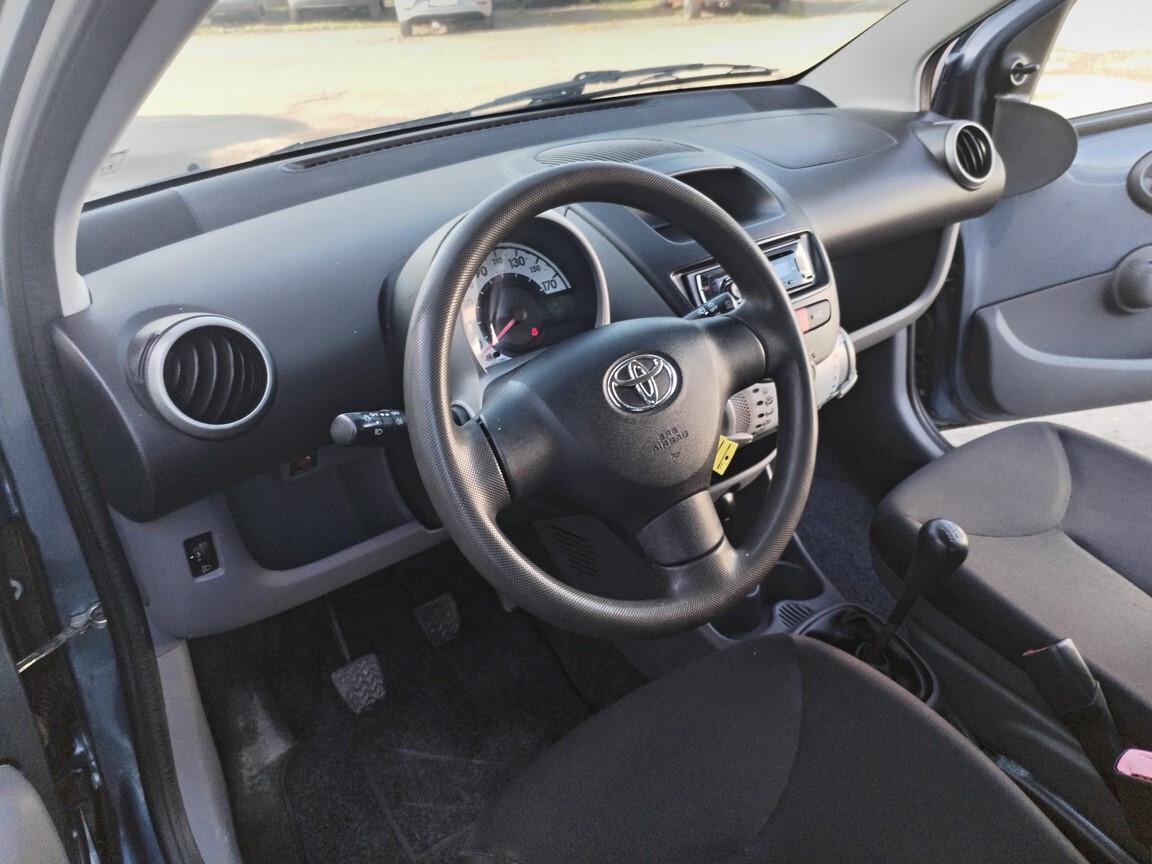 TOYOTA AYGO 1.0 VVT 3 P 167000KM 2009 CONSEGNA TAGLIANDATA
