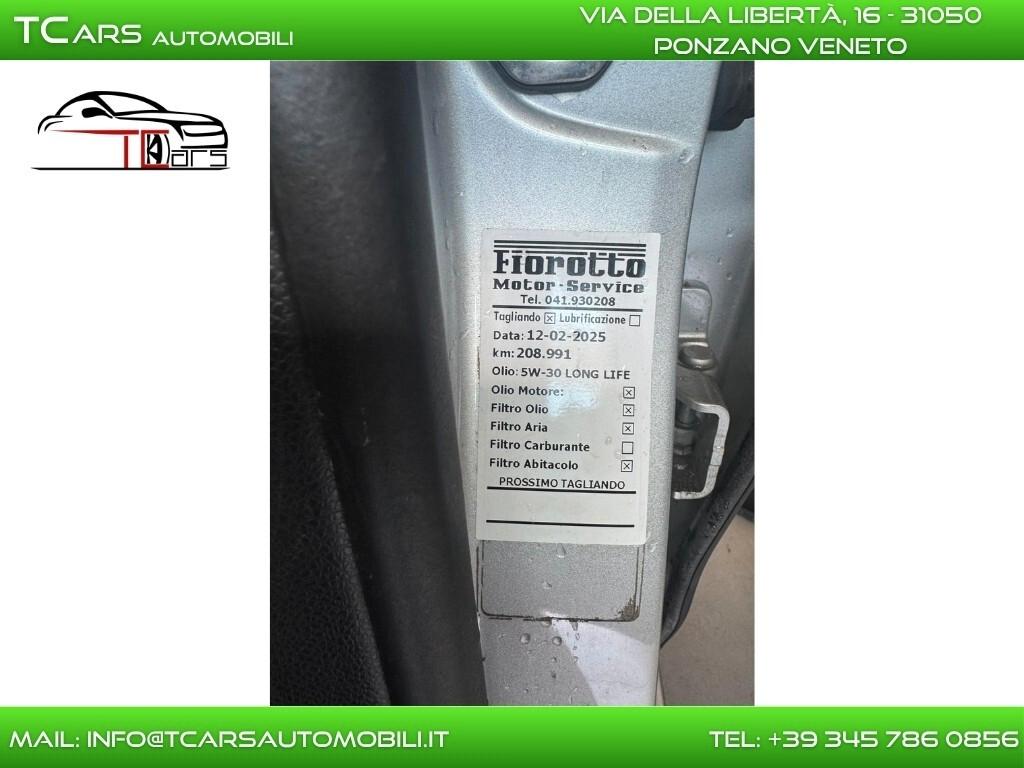 VOLKSWAGEN GOLF 1.4 BENZ. CAMBIO AUTOMATICO DSG