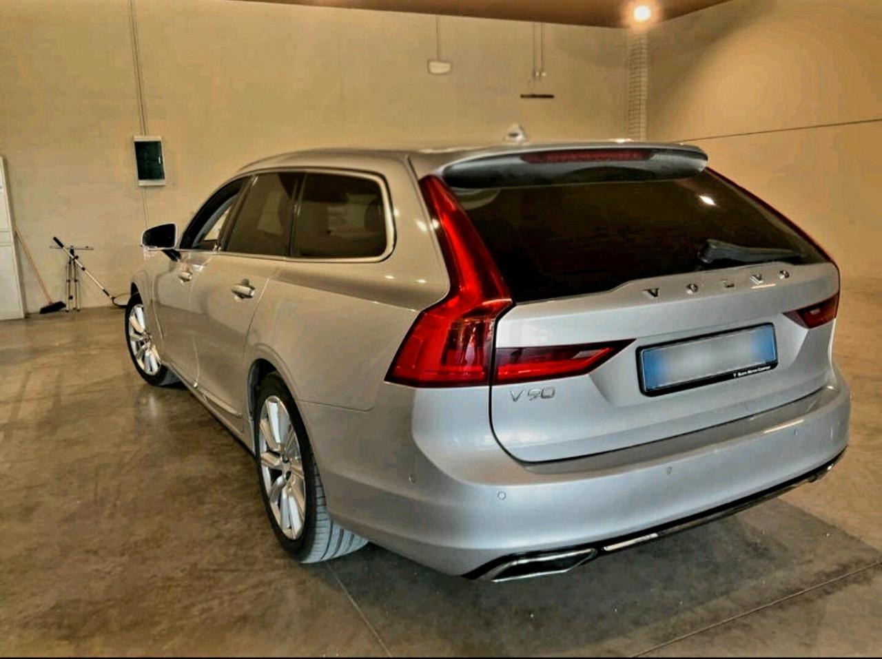 Volvo V90 D5 AWD Geartronic Inscription