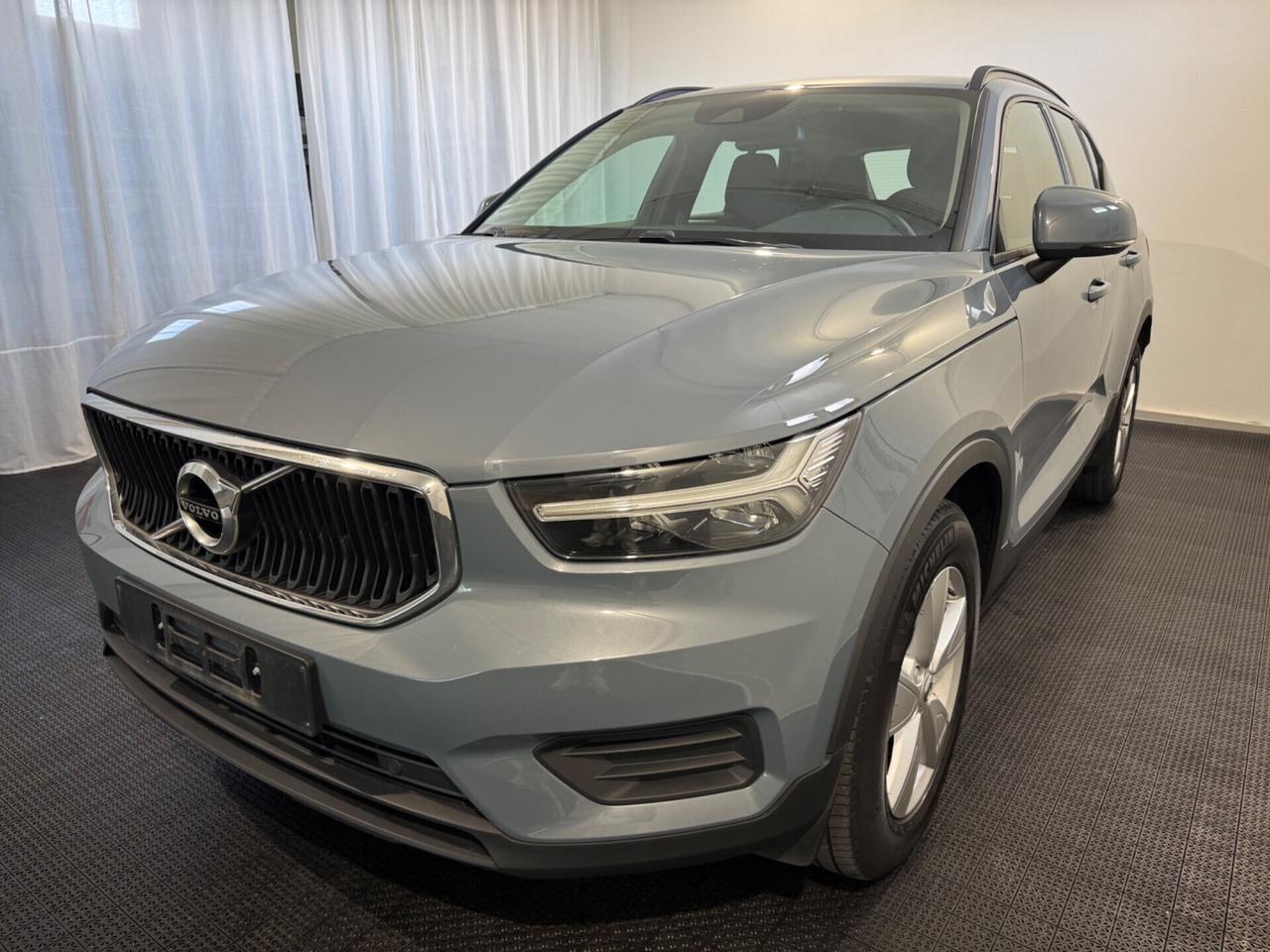 Volvo XC40 D3 Momentum Core