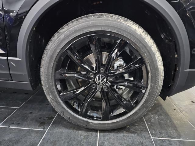 Volkswagen T-Roc 150 cv, C.18", Black Style Pack, Videocamera "Rear View", Supporto lombare, Navigatore "Discover Media", Frangivento, Fari Led Perfomance, Cruise Control Adattivo, Volante con Paddle
