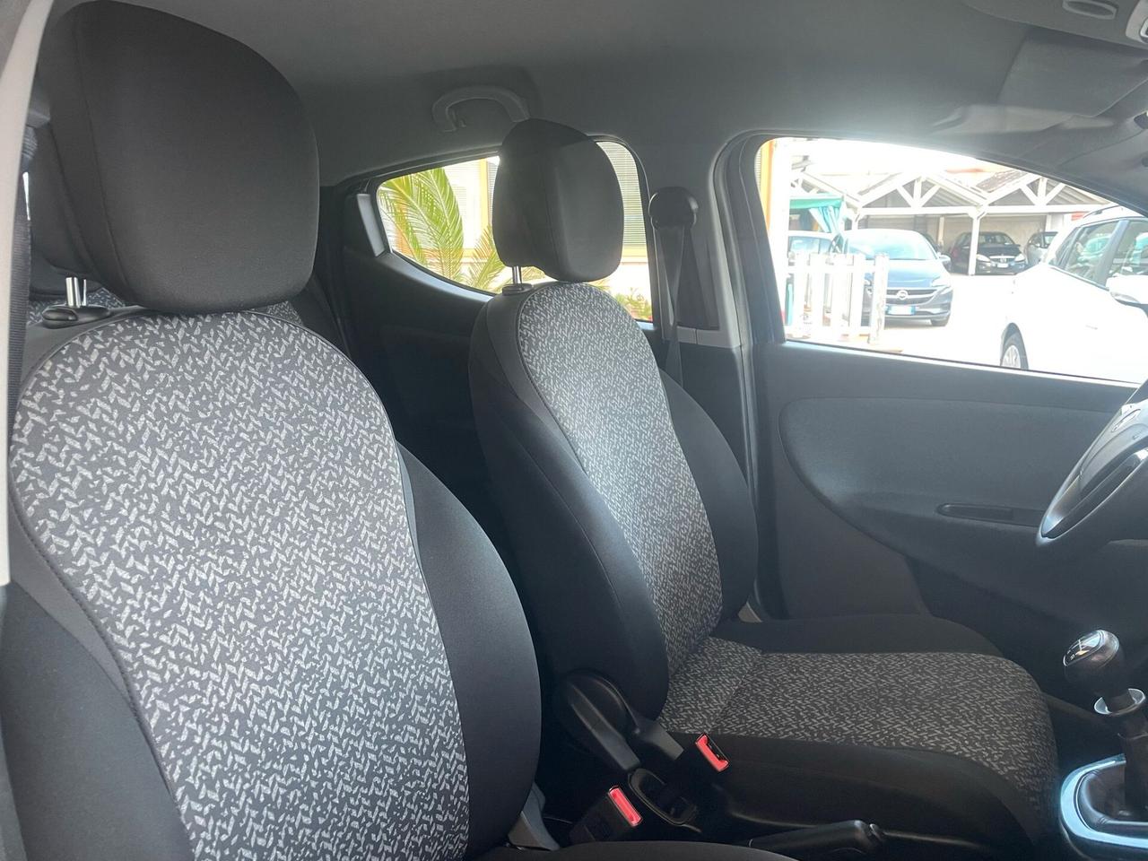 Lancia Ypsilon 1.2 69 CV 5 porte S&S Elefantino Blu