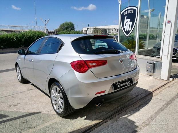 ALFA ROMEO Giulietta 1.6 JTDm 120 CV Tech Editio