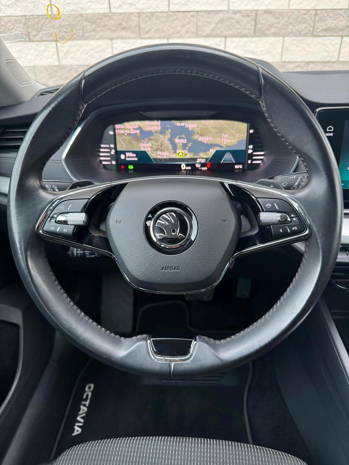 Skoda Octavia 2.0 TDI EVO SCR DSG Wagon Sportline