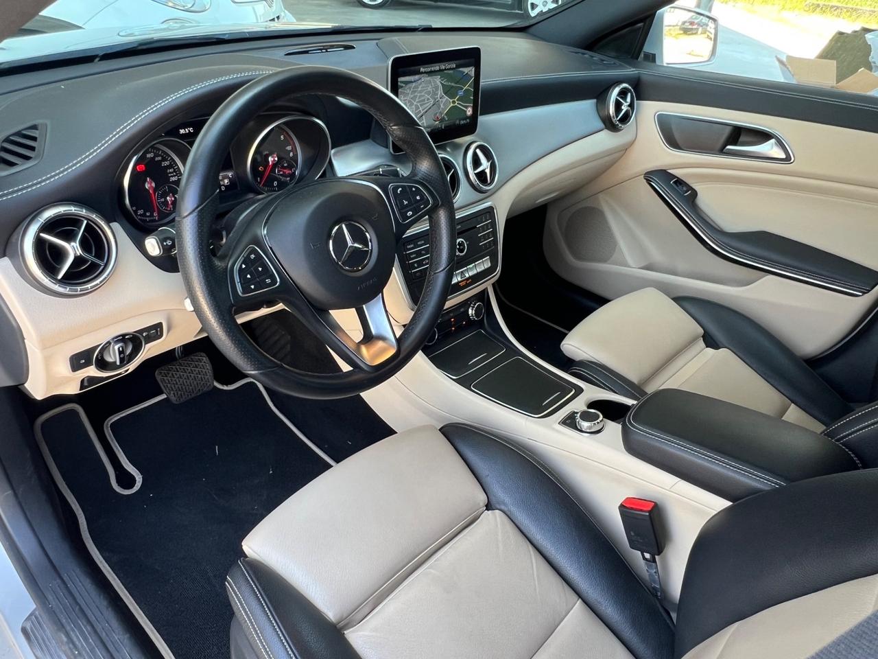 Mercedes CLA 220 d S.W. 4Matic Business FINANZIABILE