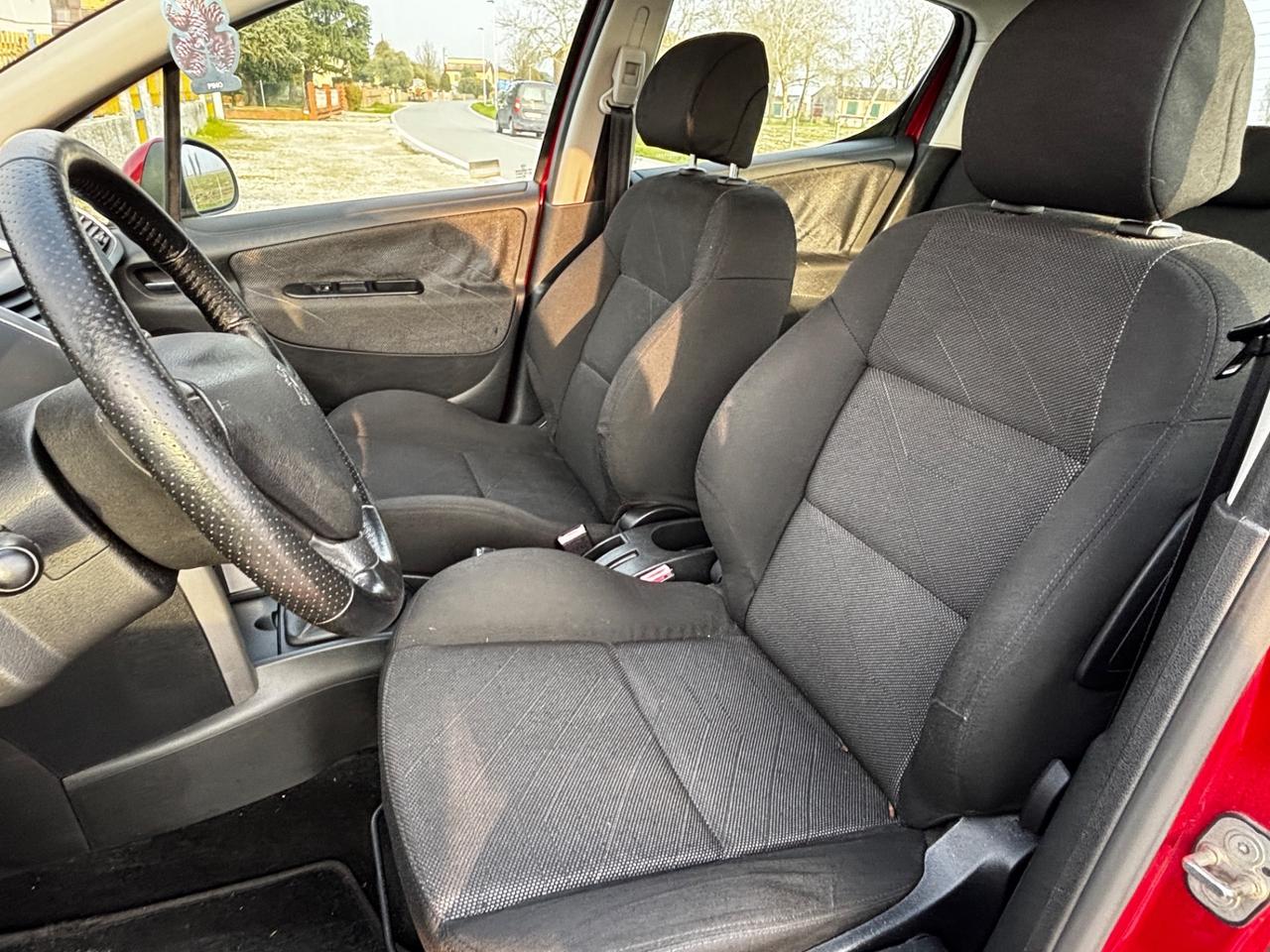 Peugeot 207 1.4 88CV 5p. XS