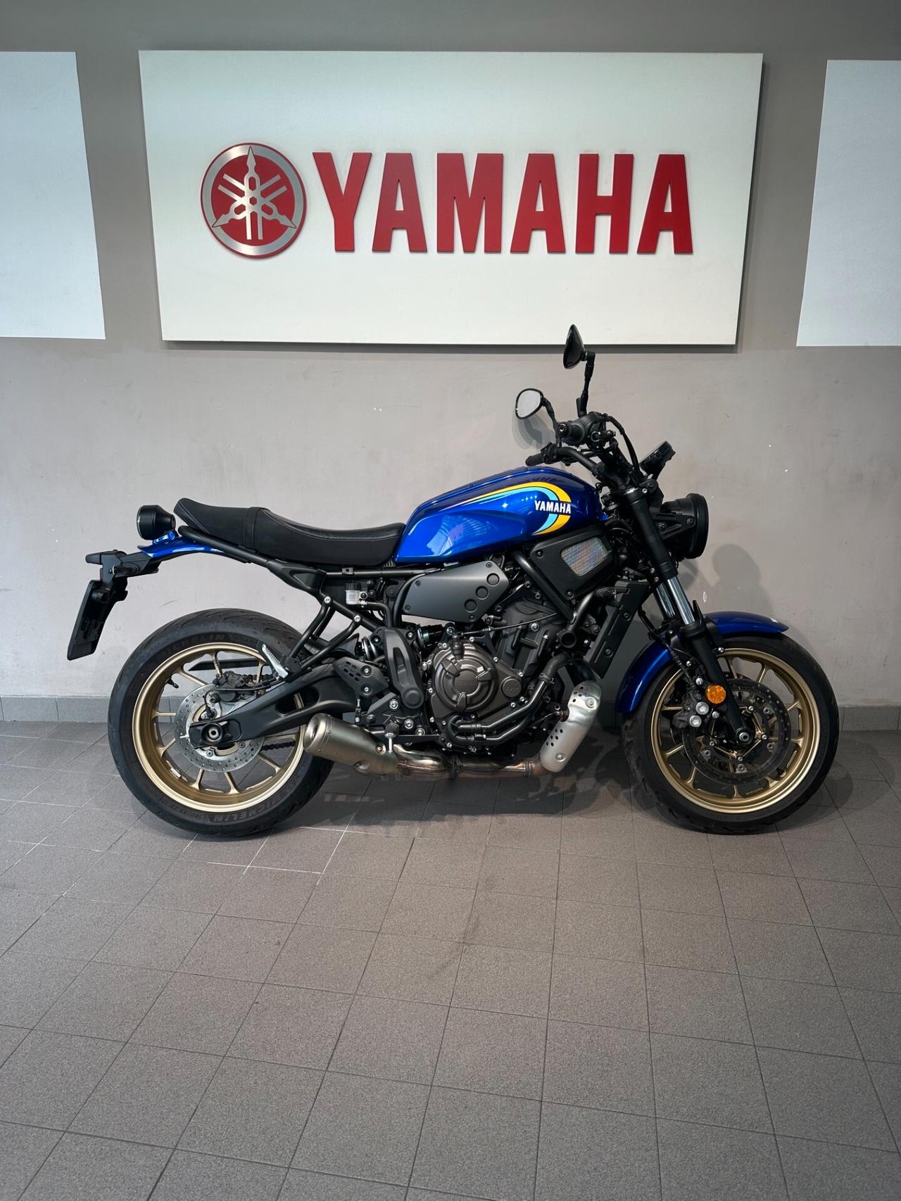 Yamaha XSR 700 XSR700 DPBMC HISTORIC BLUE