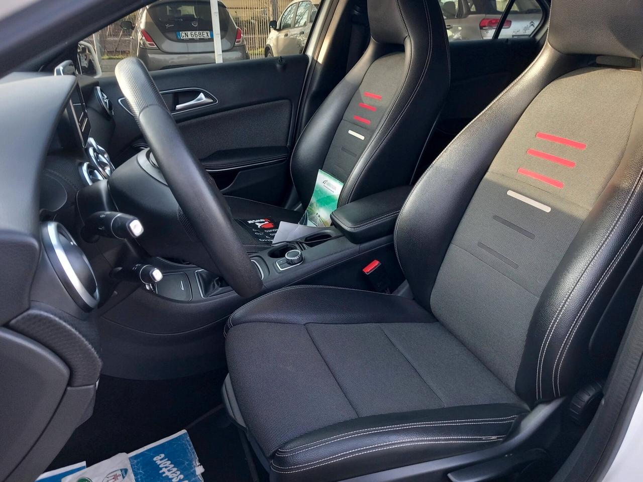 Mercedes-benz A 180 d Sport tenuta in maniera maniacale r 18 led pelle