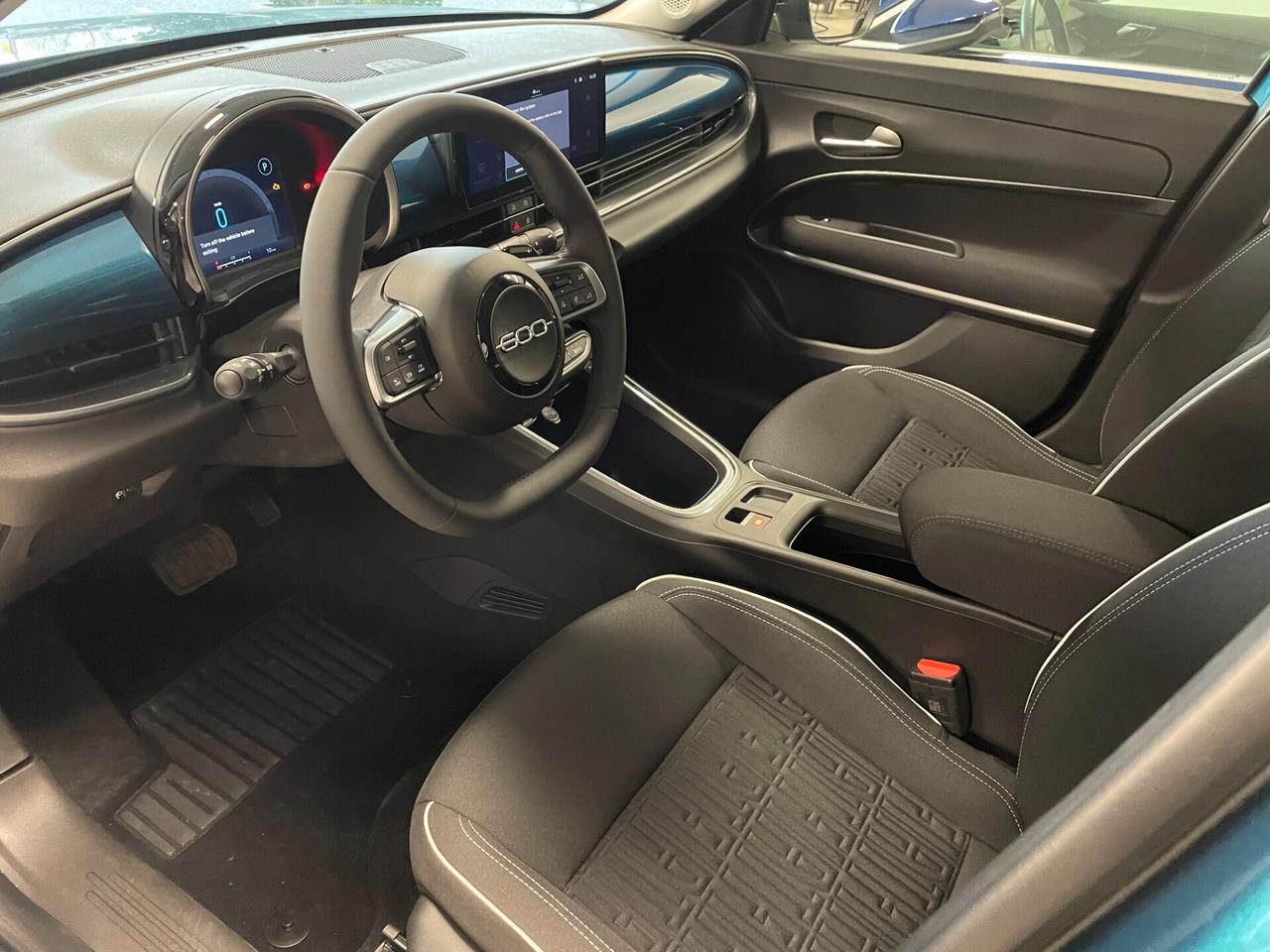 Fiat 600 Hybrid 110 CV DCT MHEV COMFORT PACK PROMO KM 0