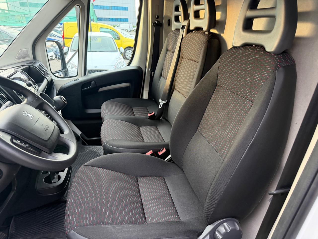 Peugeot Boxer 330 2.2 BlueHDi 140 S&S PM-TM Furgone