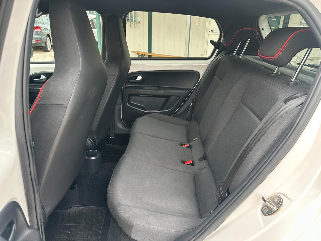 Seat Mii 1.0 68 CV 5 porte FR Line Ecofuel