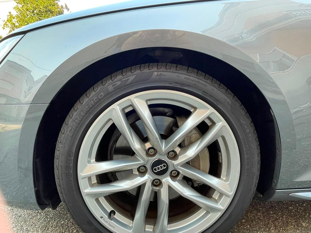 Audi A4 S Line 2.0 TDI ultra #11922