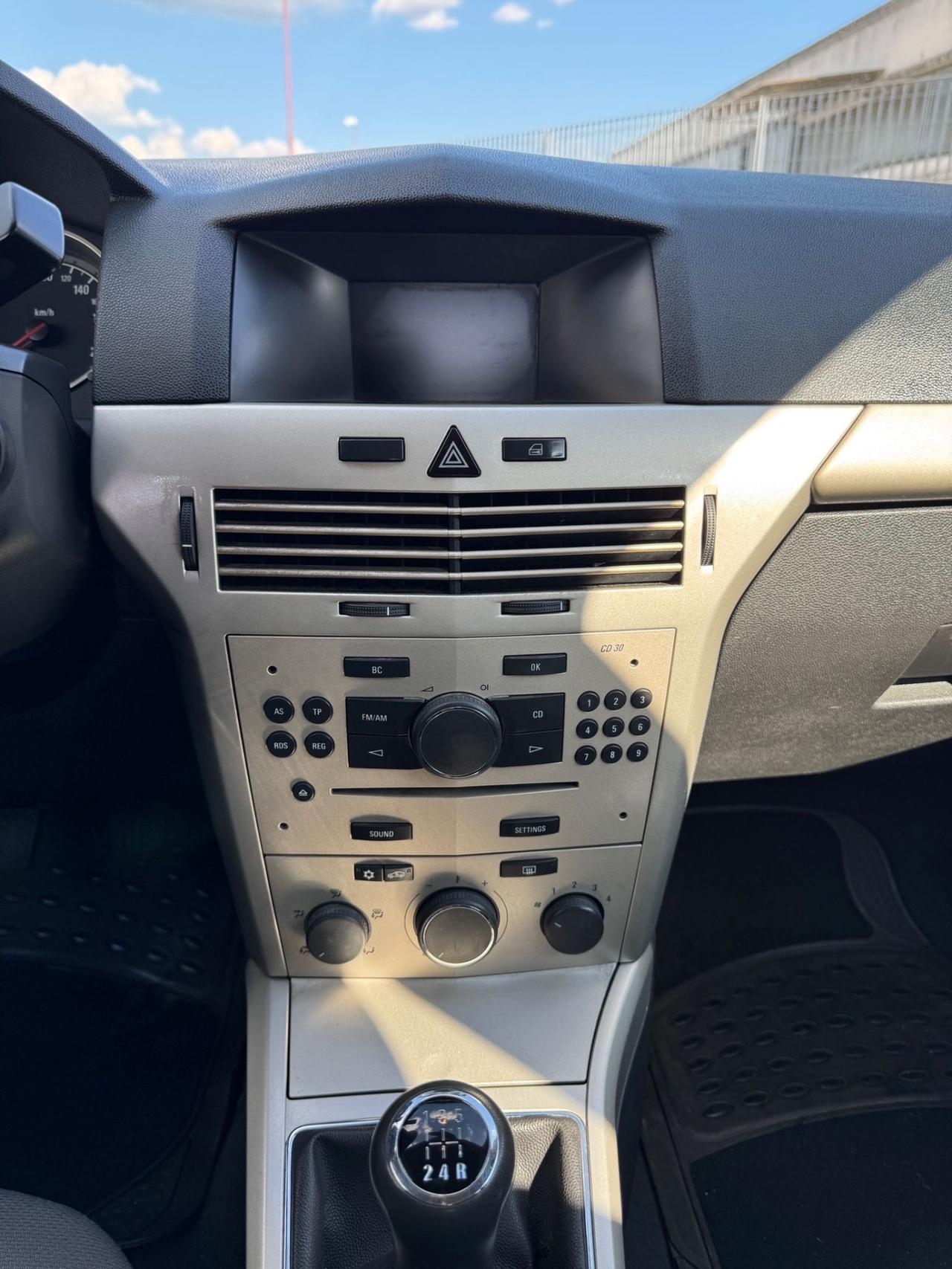 Opel Astra 1.7 CDTI 101CV 5 porte Cosmo
