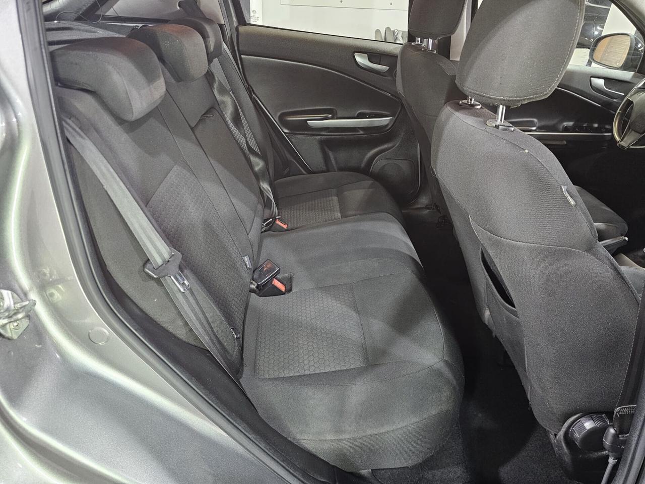 Alfa Romeo Giulietta 1.6 JTDm-2 105 CV Distinctive
