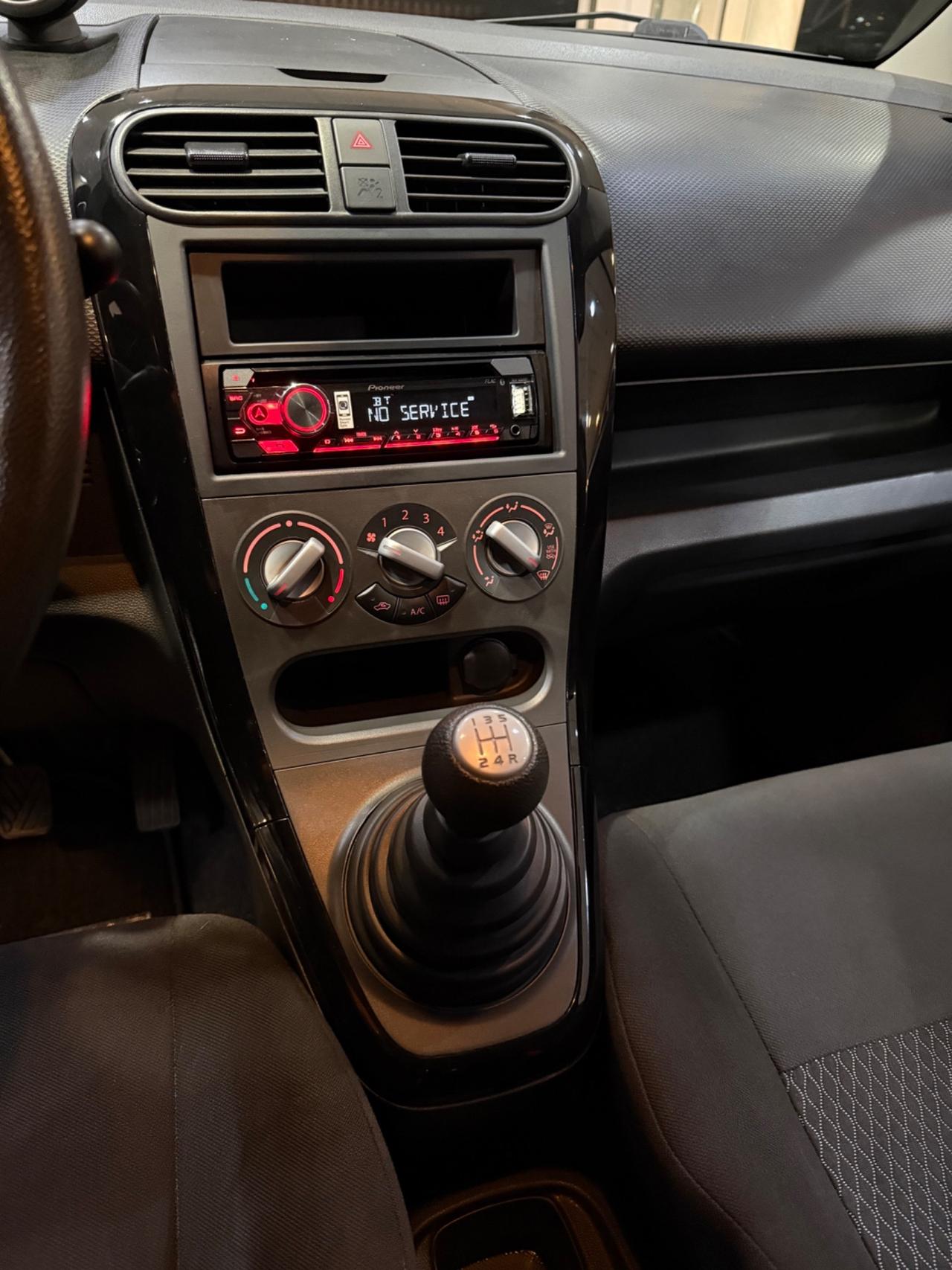 Suzuki Splash 1.0 VVT GL Style