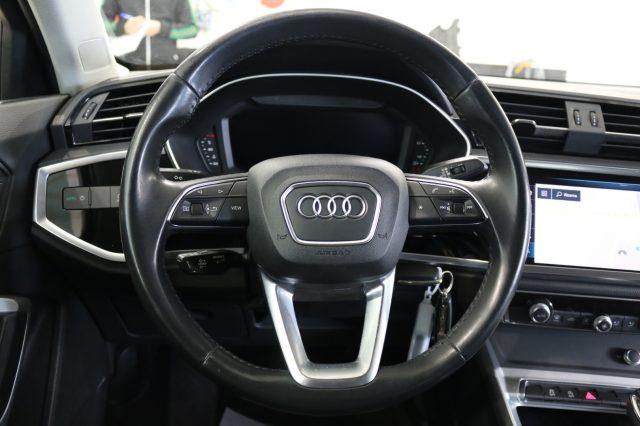 AUDI Q3 2.0 TDI 150 CV S tronic Business