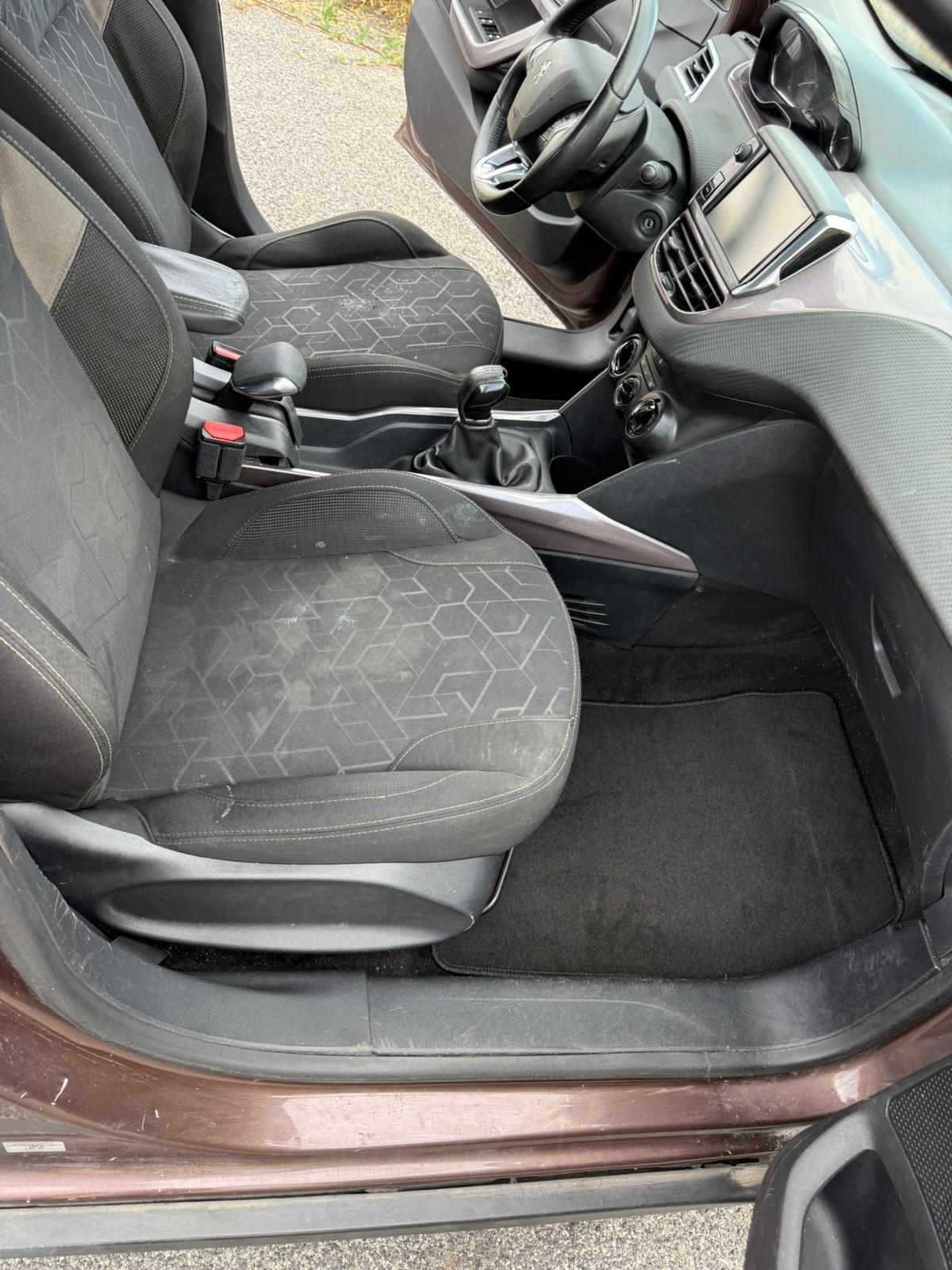 Peugeot 2008 PureTech 82 S&S Active