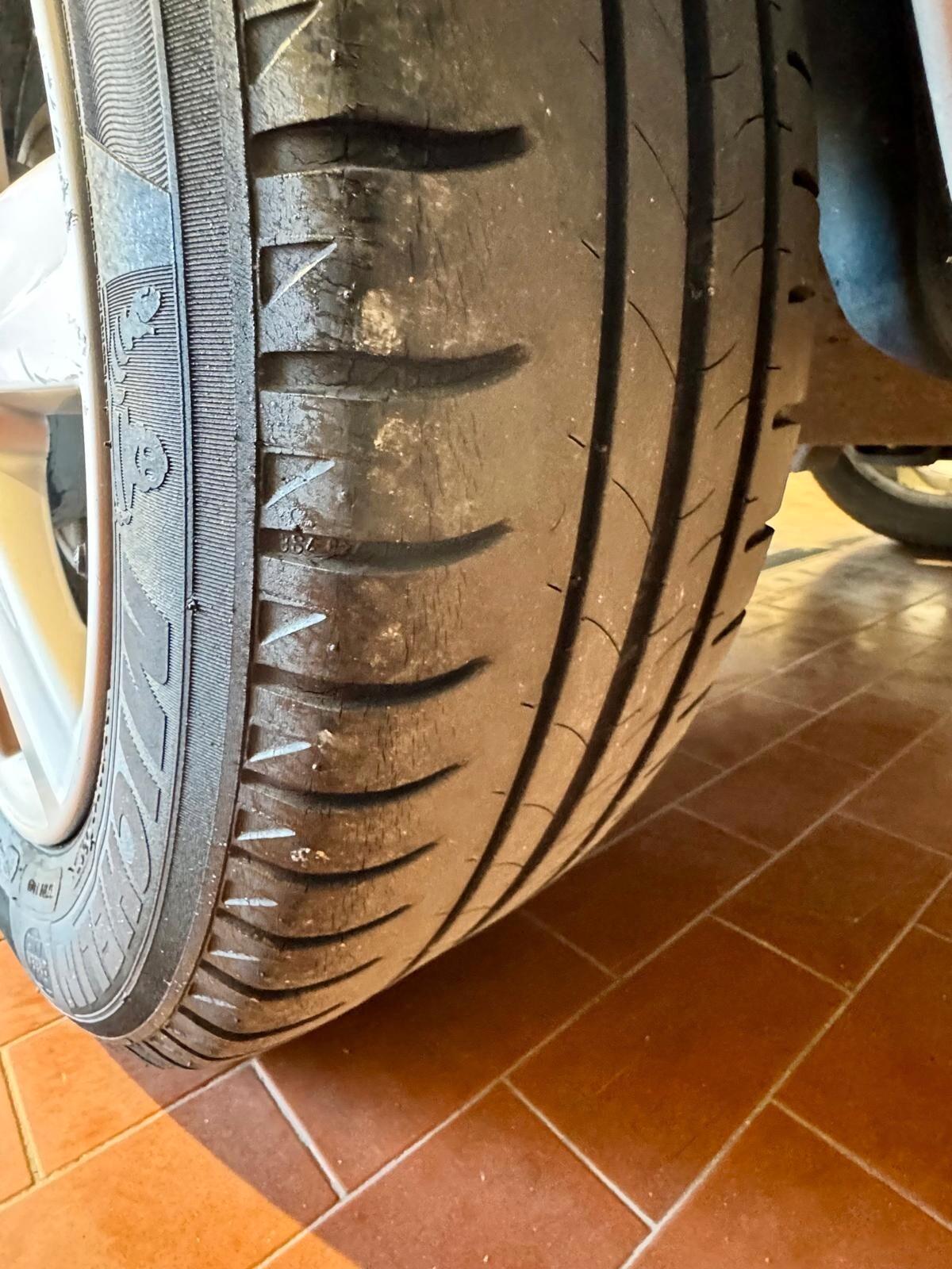 Volkswagen Polo 1.4 5 porte Comfortline BiFuel