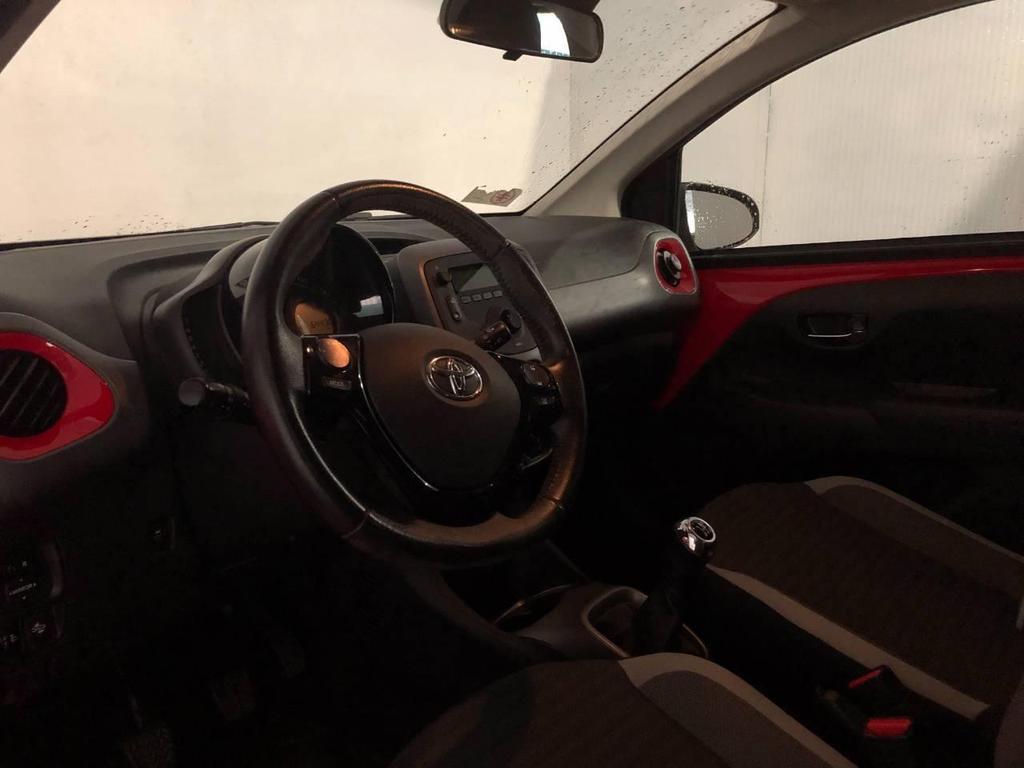 Toyota Aygo 5 Porte 1.0 VVT-i x-cool