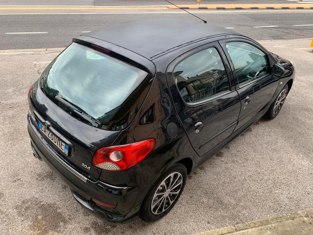 Peugeot 206 Plus 1.1 benz/gpl Neopatentati