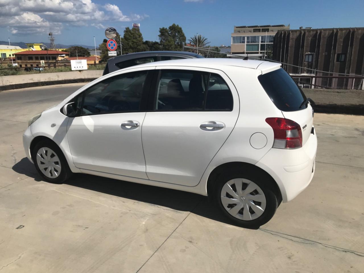 Toyota Yaris 1.3 5 porte Sol