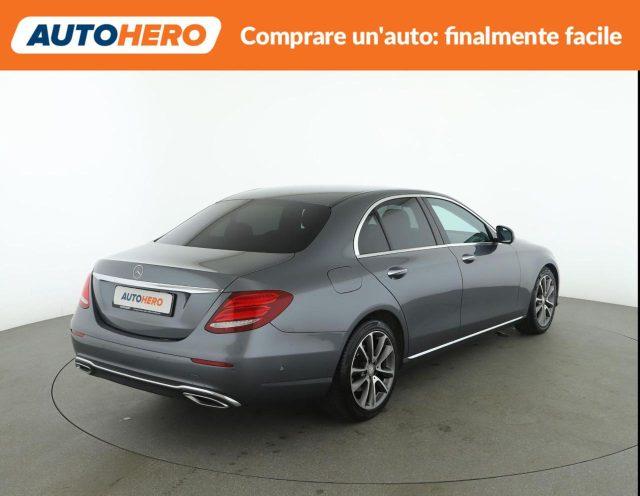 MERCEDES-BENZ E 200 d Auto Business Sport