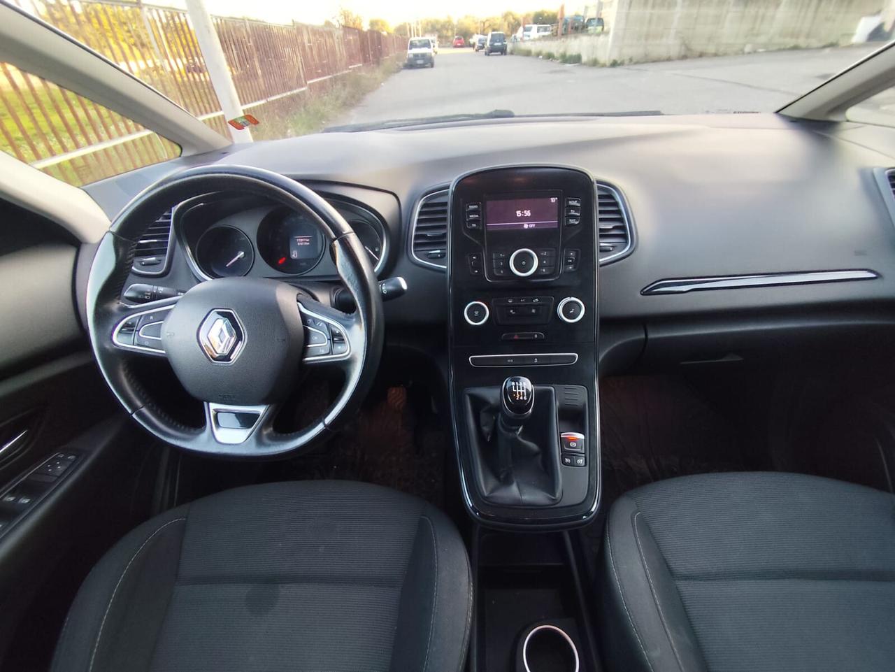 Renault Grand Scenic dCi 8V 110 CV Energy Life