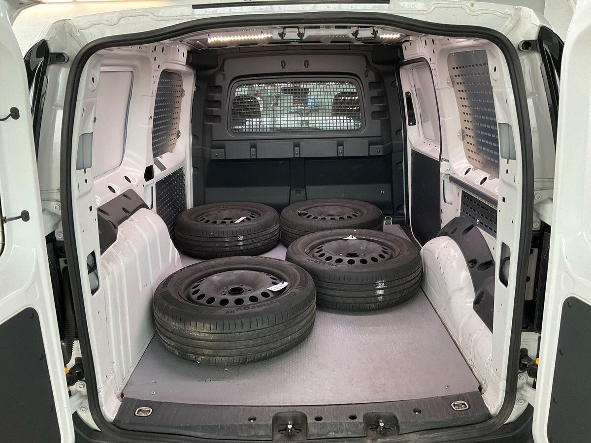 VOLKSWAGEN CADDY 1.5 TGI AUTOCARRO METANO