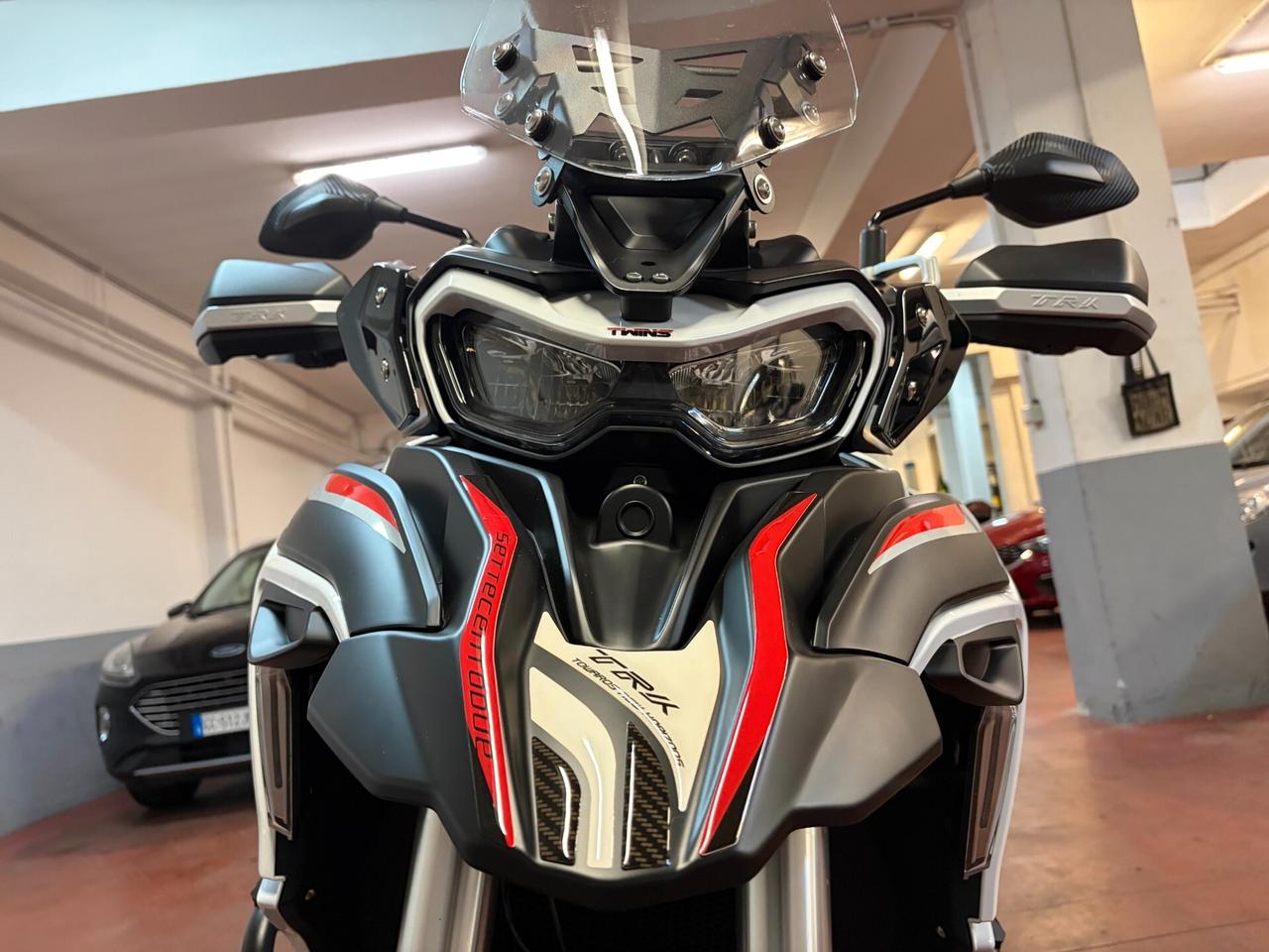 Benelli TRK 702