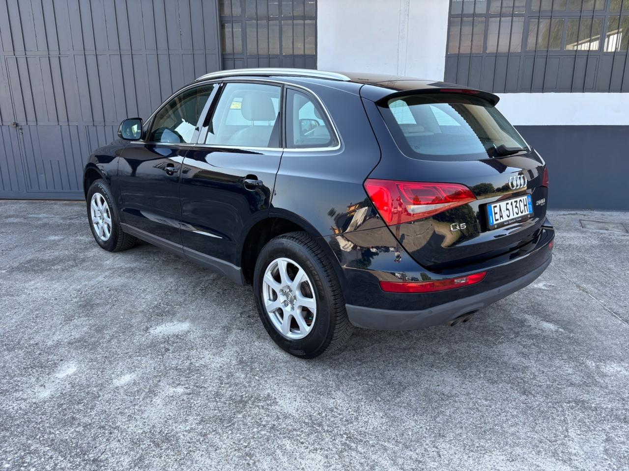 Audi Q5 2.0 TDI 143 CV.quattro 1ºproprietario. Garanzia