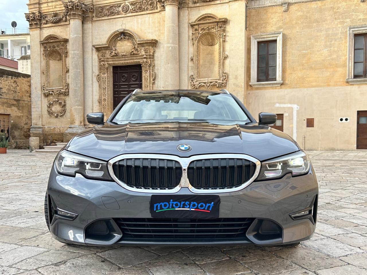 Bmw 320d Sport 190 cv lights ambient + virtual